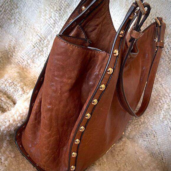 Michael Kors Leather Satchel, Cognac Brown, Gold Metallic Trim. - Picture 2 of 11